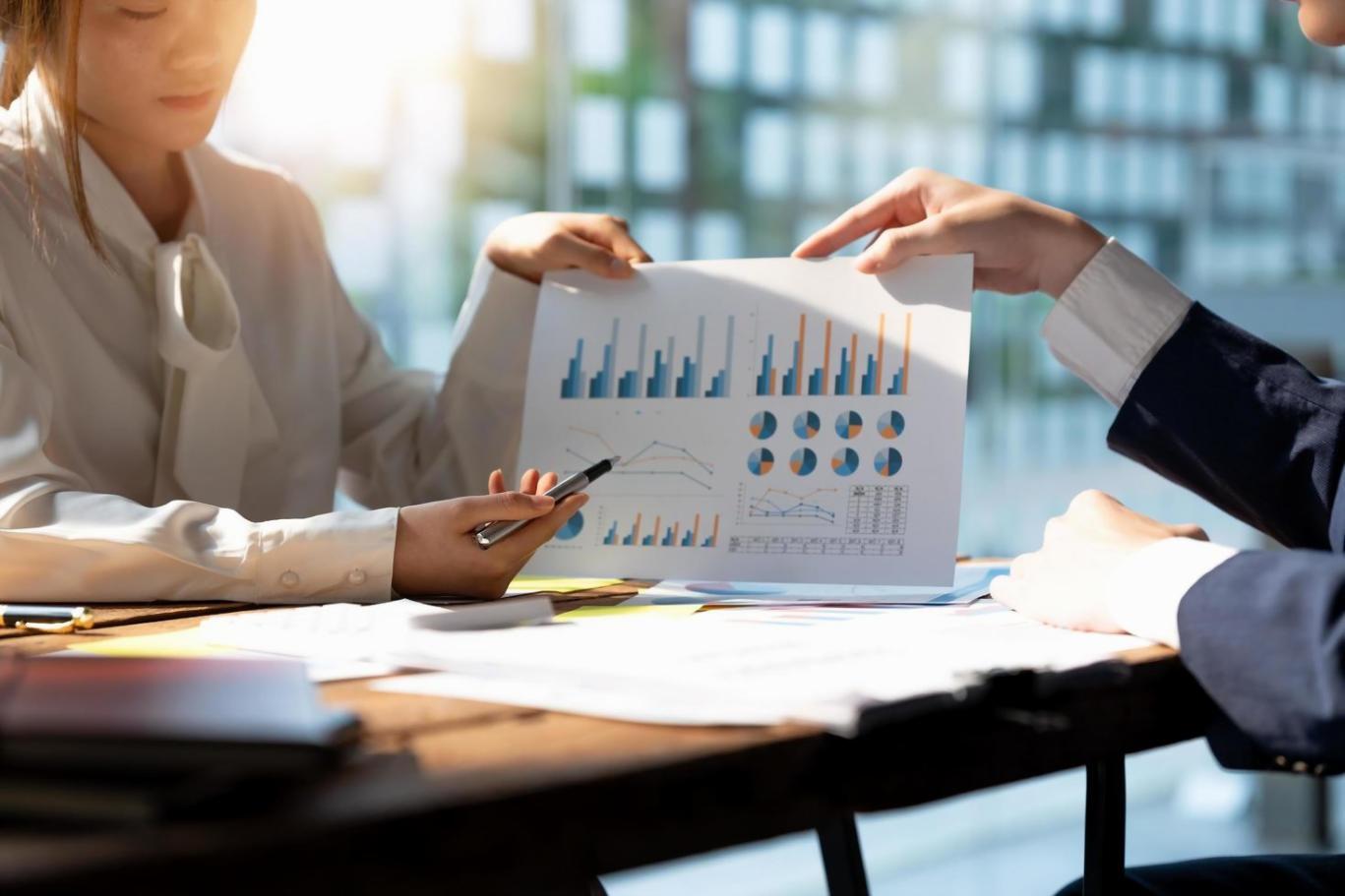 Digitale Lernplattform mit strukturierten Kursmaterialien